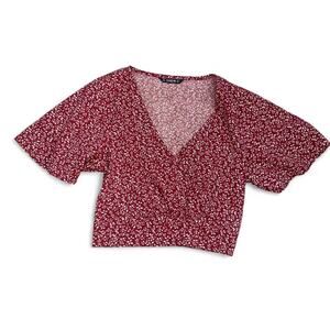 Red and white floral crop top